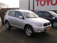 Toyota RAV4 2.0 VVT-i Linea Sol