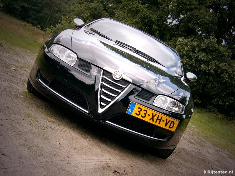 Alfa Romeo GT JTDm 16V Q2