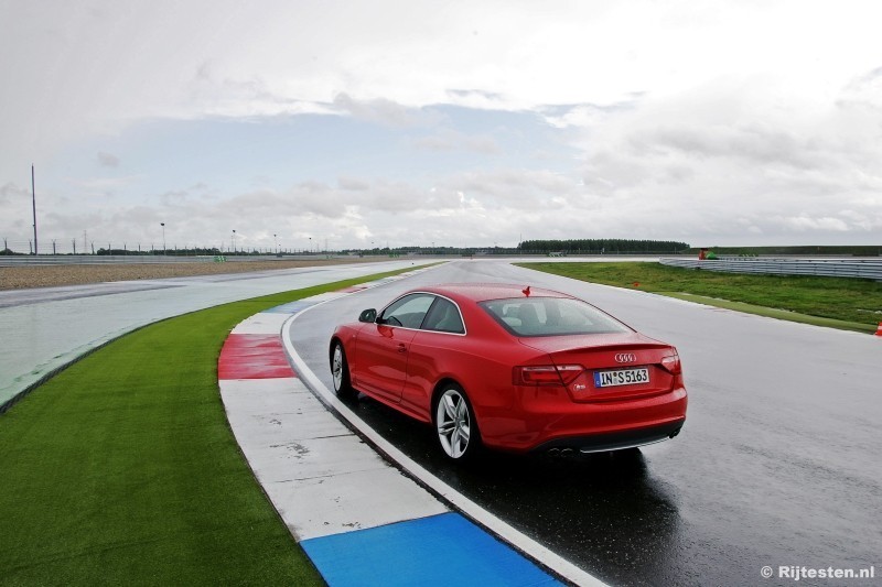 Audi S5 4.2 FSI quattro Pro Line