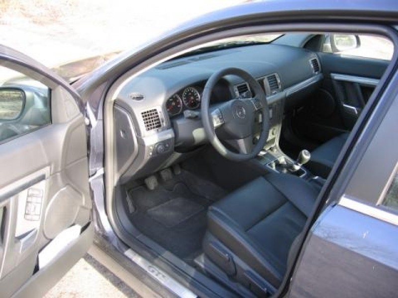 Opel Vectra GTS 1.9 CDTi Sport