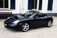 Porsche Cayman 2.7 