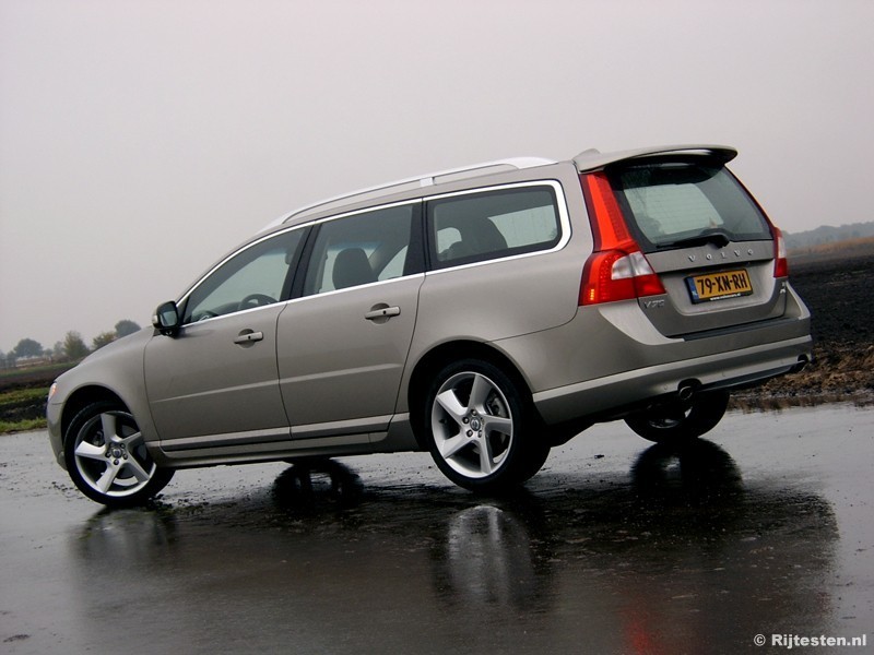 Volvo V70 T6 AWD Summum