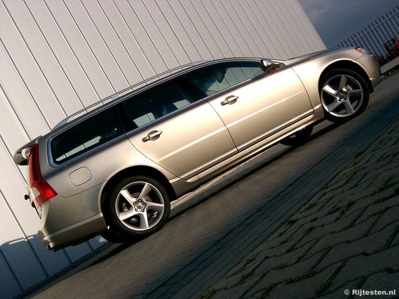 Volvo V70 T6 AWD Summum