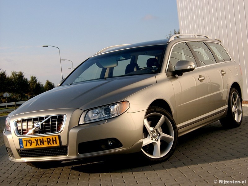 Volvo V70 T6 AWD Summum