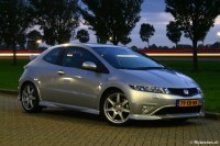 Honda Civic 2.0i-VTEC Type R