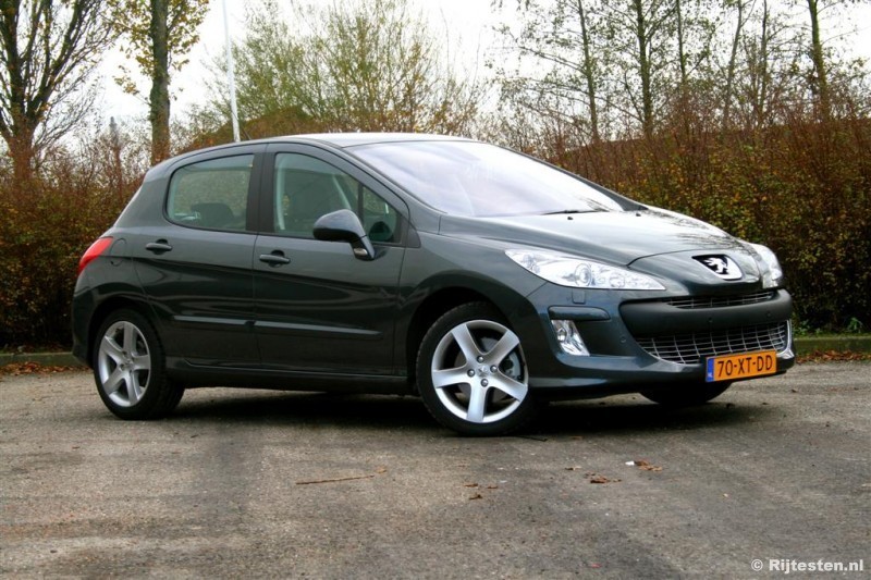 Peugeot 308 XT 2.0-16V HDiF