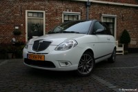 Lancia Ypsilon 1.4 16v Sport by MomoDesign