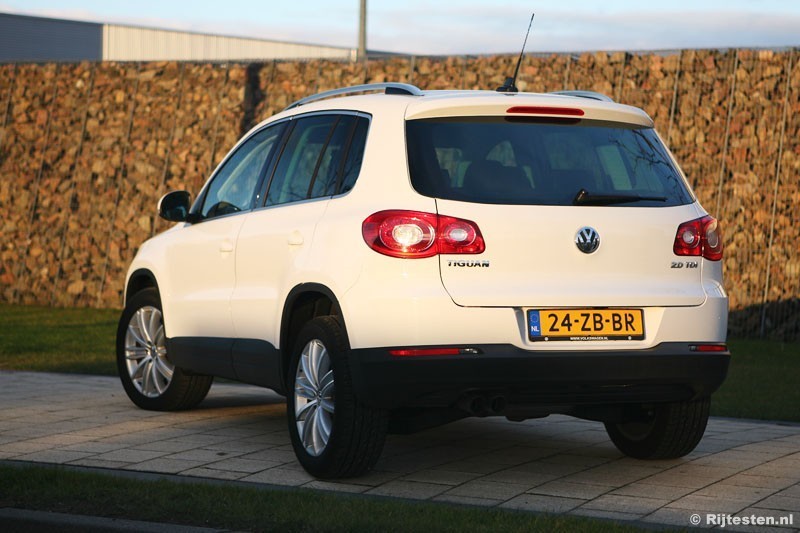 Volkswagen Tiguan 2.0 TDI 4Motion Sport and Style