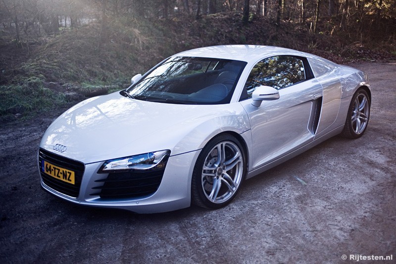 Audi R8 4.2 FSI quattro 