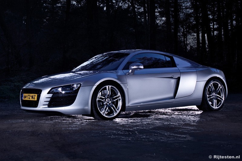 Audi R8 4.2 FSI quattro 