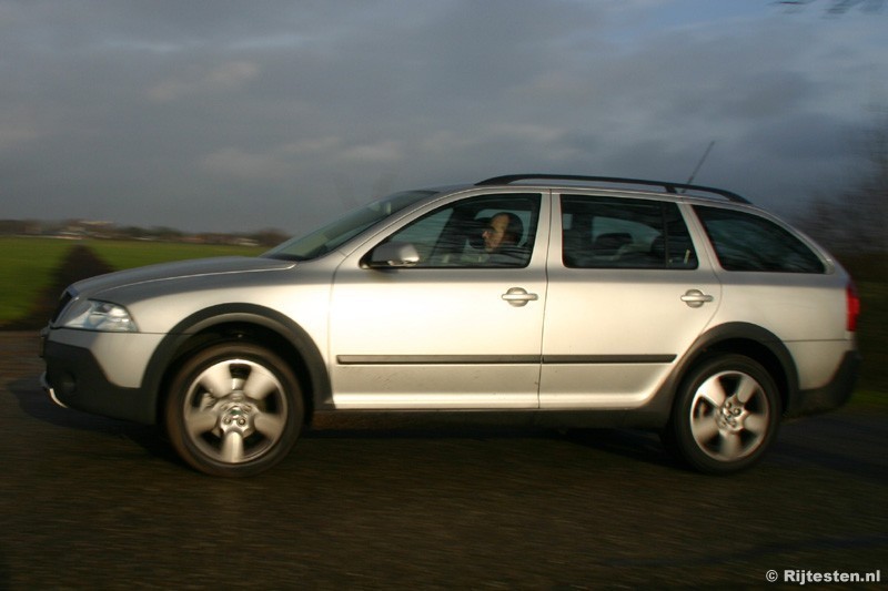 Skoda Octavia Scout 2.0 TDI 