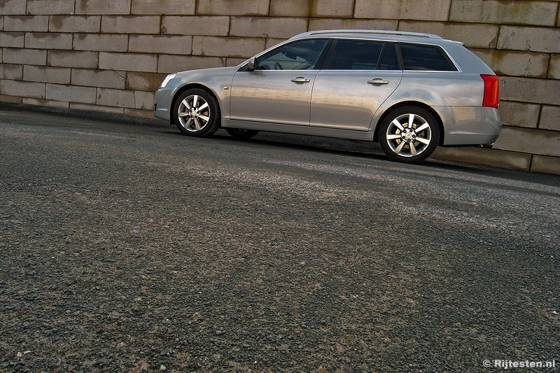 Cadillac BLS Wagon 1.9D Elegance