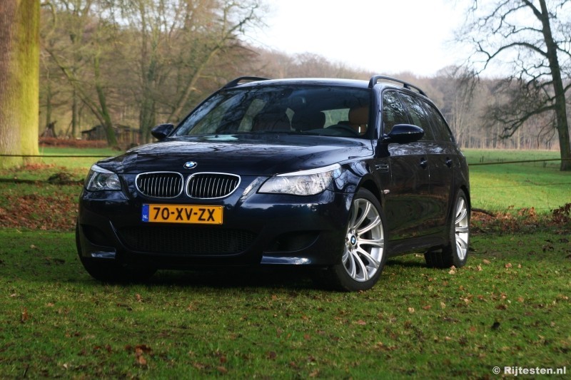 BMW M5 Touring  