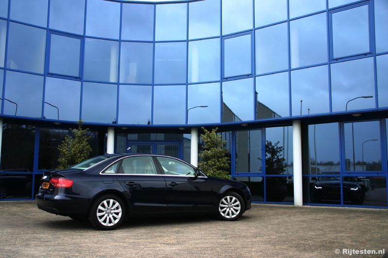 Audi A4 2.0 TDI Pro Line