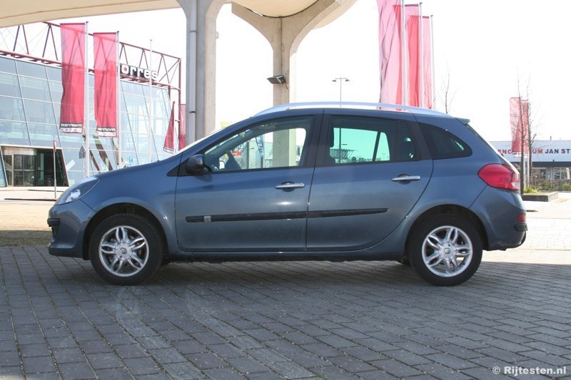 Renault Clio Estate 100 TCE Dynamique