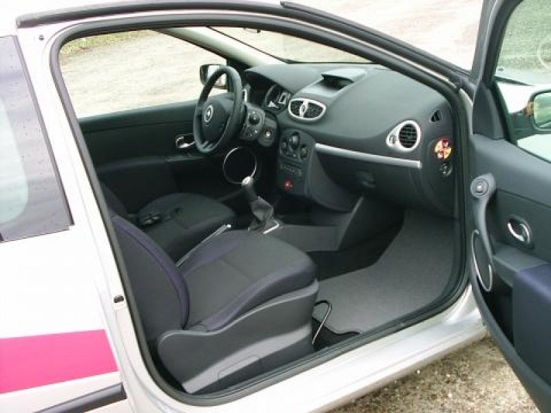 Renault Clio 1.4 16v Dynamique Luxe