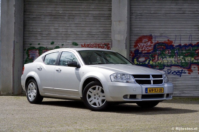 Dodge Avenger 2.0 SE