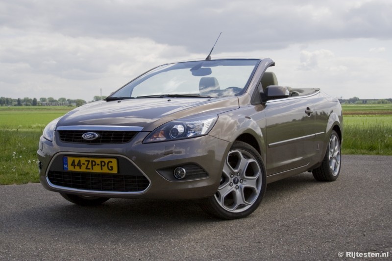 Ford Focus CC 2.0 Titanium