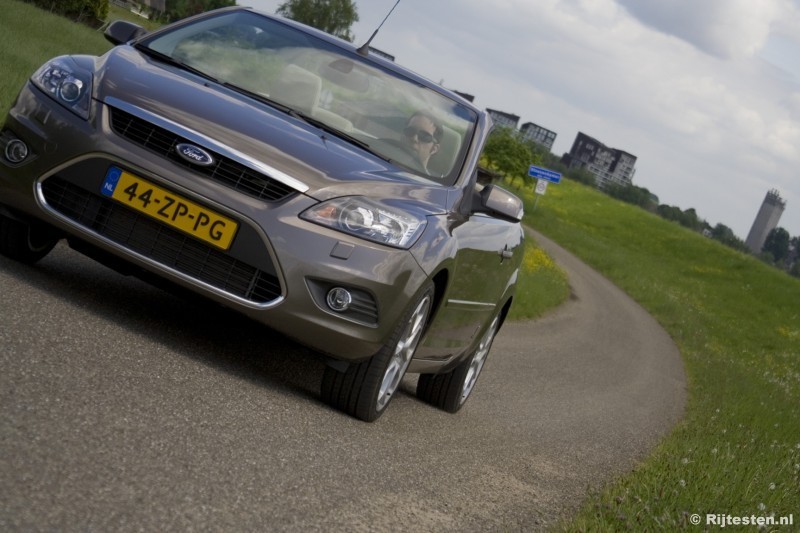 Ford Focus CC 2.0 Titanium