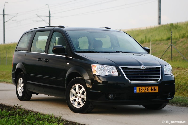 Test Chrysler Grand Voyager 2.8 CRD Touring Rijtesten.nl