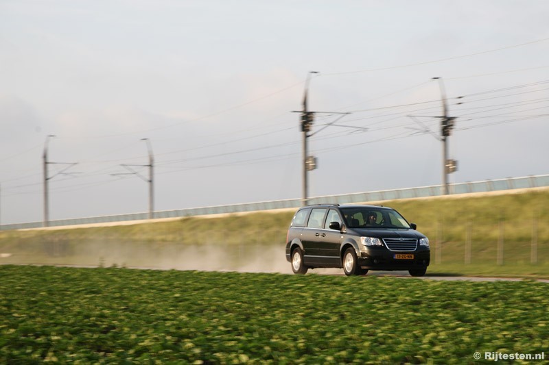 Chrysler Grand Voyager 2.8 CRD Touring