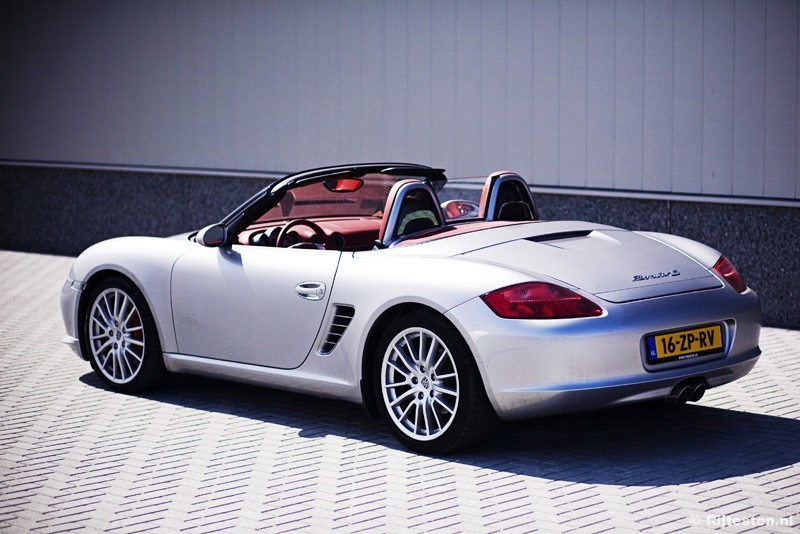 Porsche Boxster  RS60 Spyder