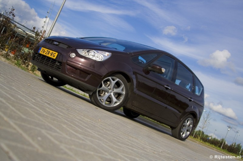 Ford S-MAX 2.2 TDCi Titanium