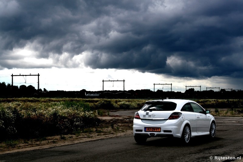 Opel Astra GTC OPC  Nürburgring Edition