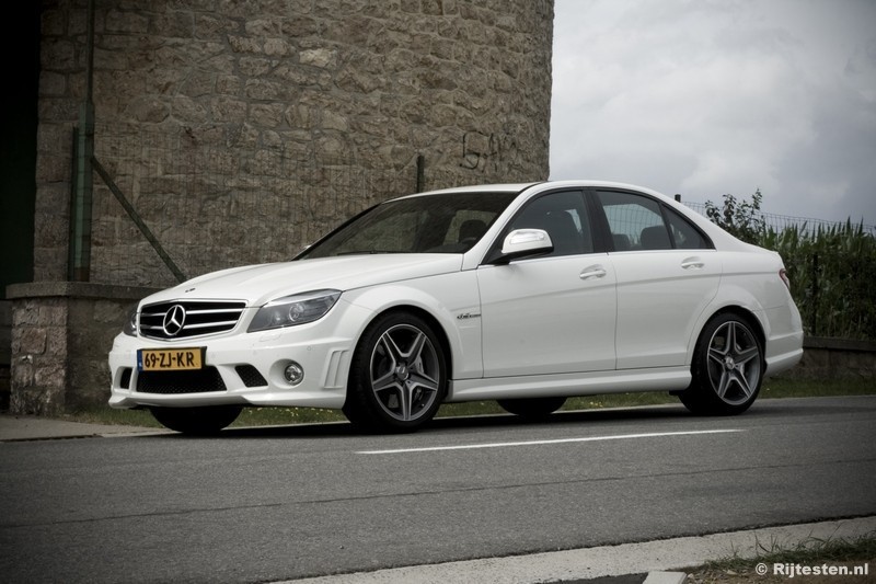 Mercedes-Benz C 63 AMG  