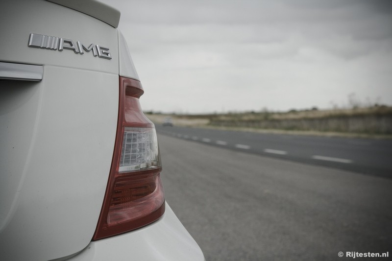 Mercedes-Benz C 63 AMG  