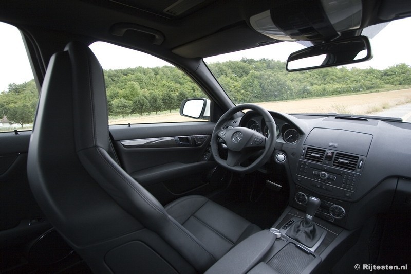 Mercedes-Benz C 63 AMG  