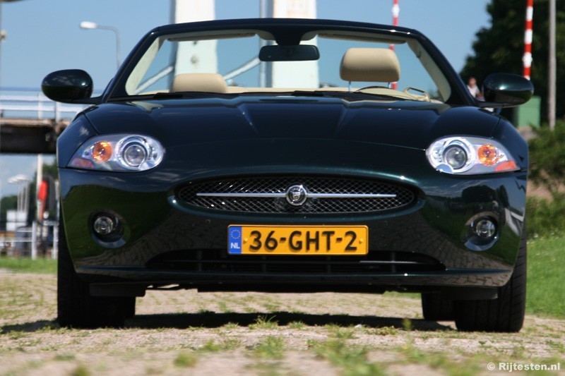 Jaguar XK Convertible 4.2 V8 
