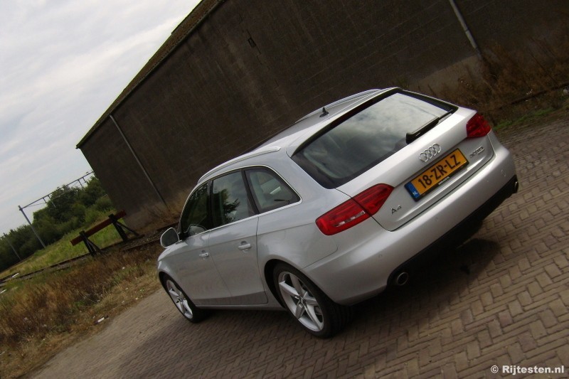 Audi A4 Avant 3.0 TDI quattro Pro Line