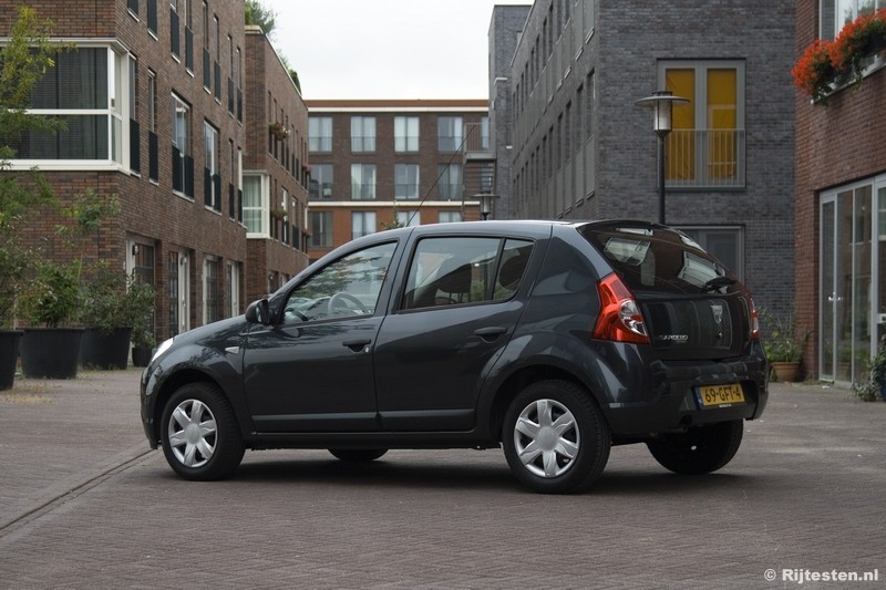 Dacia Sandero 1.4 MPI Ambiance