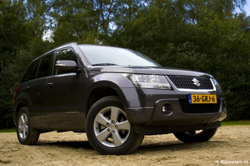 Suzuki Grand Vitara 2.4 Exclusive