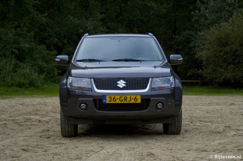 Suzuki Grand Vitara 2.4 Exclusive