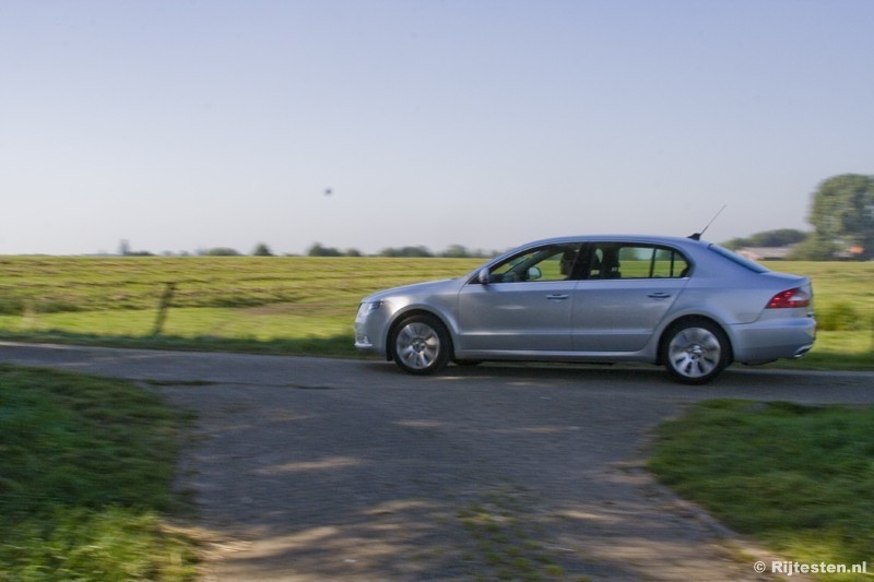 Skoda Superb 2.0 TDI Ambition