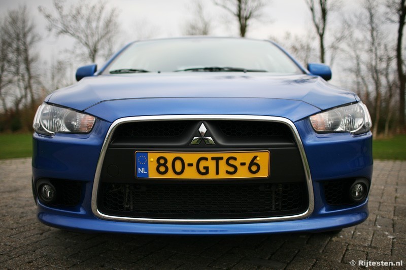 Mitsubishi Lancer Sportback 1.8 145 MIVEC Intense