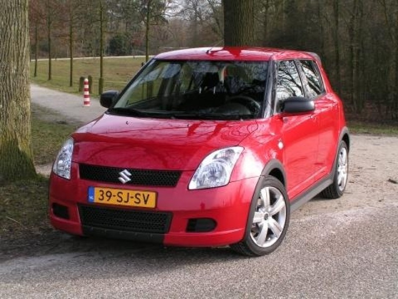 Suzuki Swift 1.5 GLS GT+