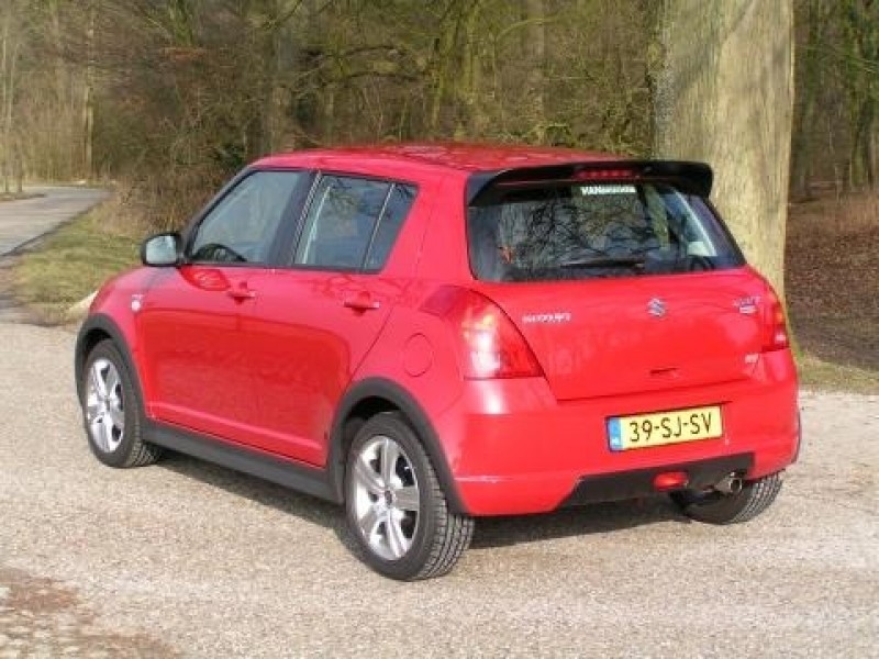 Suzuki Swift 1.5 GLS GT+