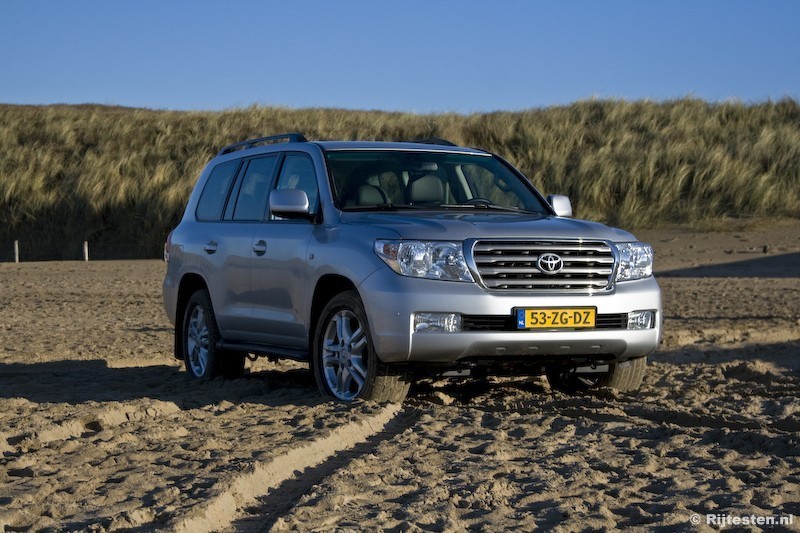 Toyota Land Cruiser V8 4.5 D-4D Executive