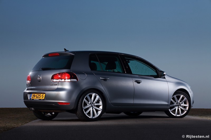 Volkswagen Golf 2.0 TDI Highline DSG