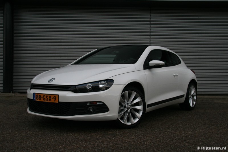 Volkswagen Scirocco 2.0 TSI DSG Highline