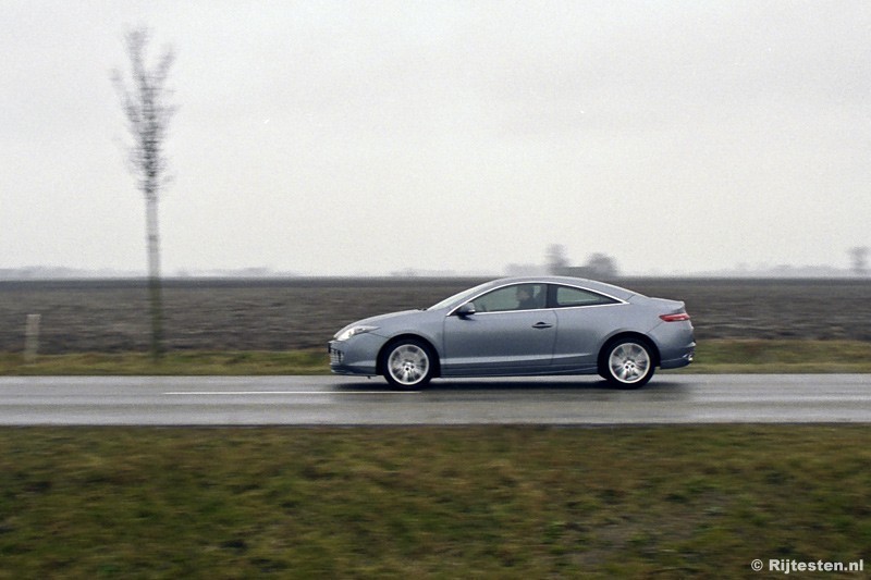 Renault Laguna Coupé 2.0 dCI 180 GT