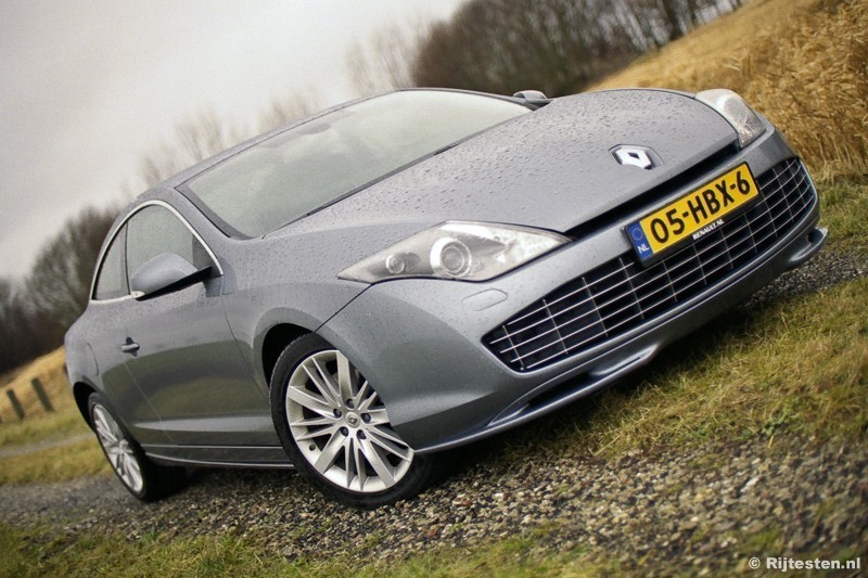 Renault Laguna Coupé 2.0 dCI 180 GT