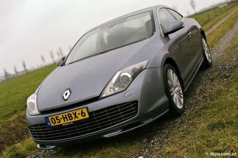 Renault Laguna Coupé 2.0 dCI 180 GT