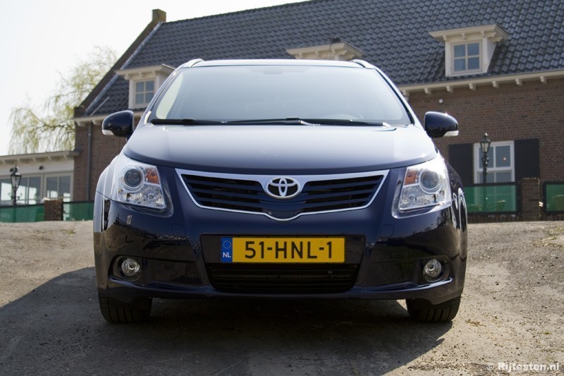 Toyota Avensis 1.8 VVT-i Wagon Panoramic Business