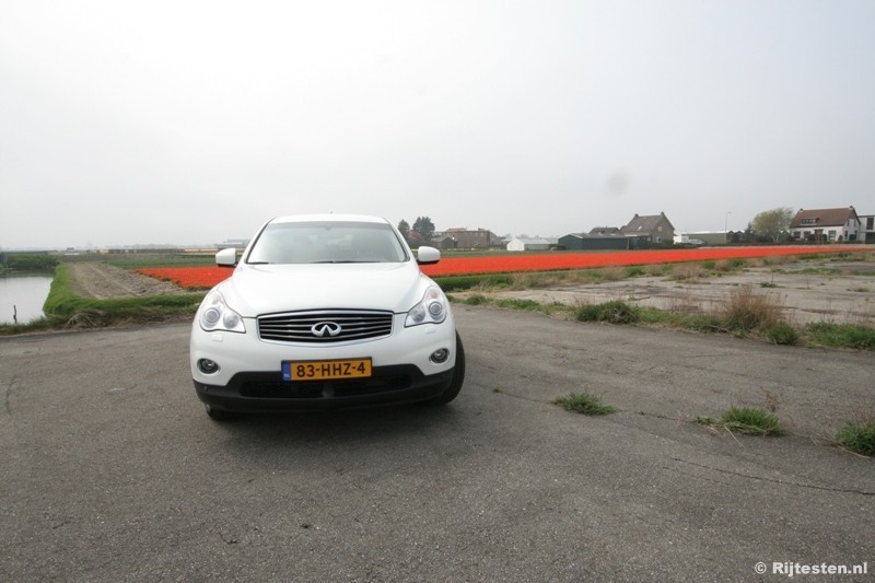 Infiniti EX37 3.7 V6 