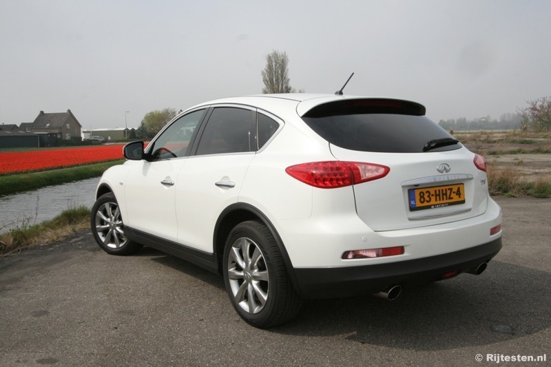 Infiniti EX37 3.7 V6 