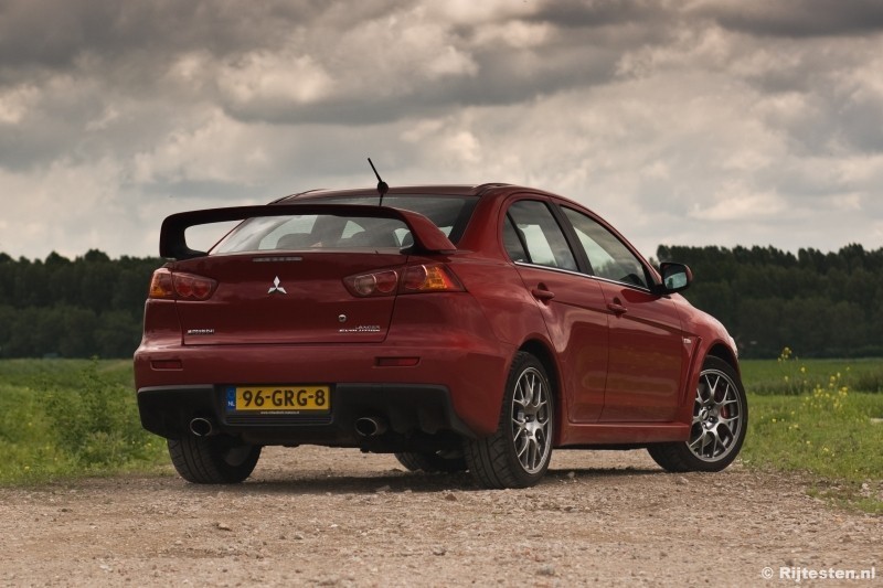 Mitsubishi Lancer Evolution  MR TC-SST